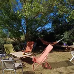 Couette-café Dans Ferme Provençale