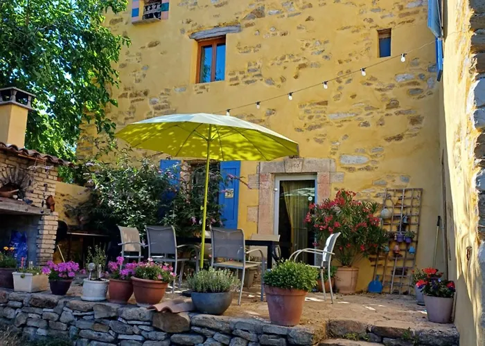 Dans Ferme Provencale Ongles